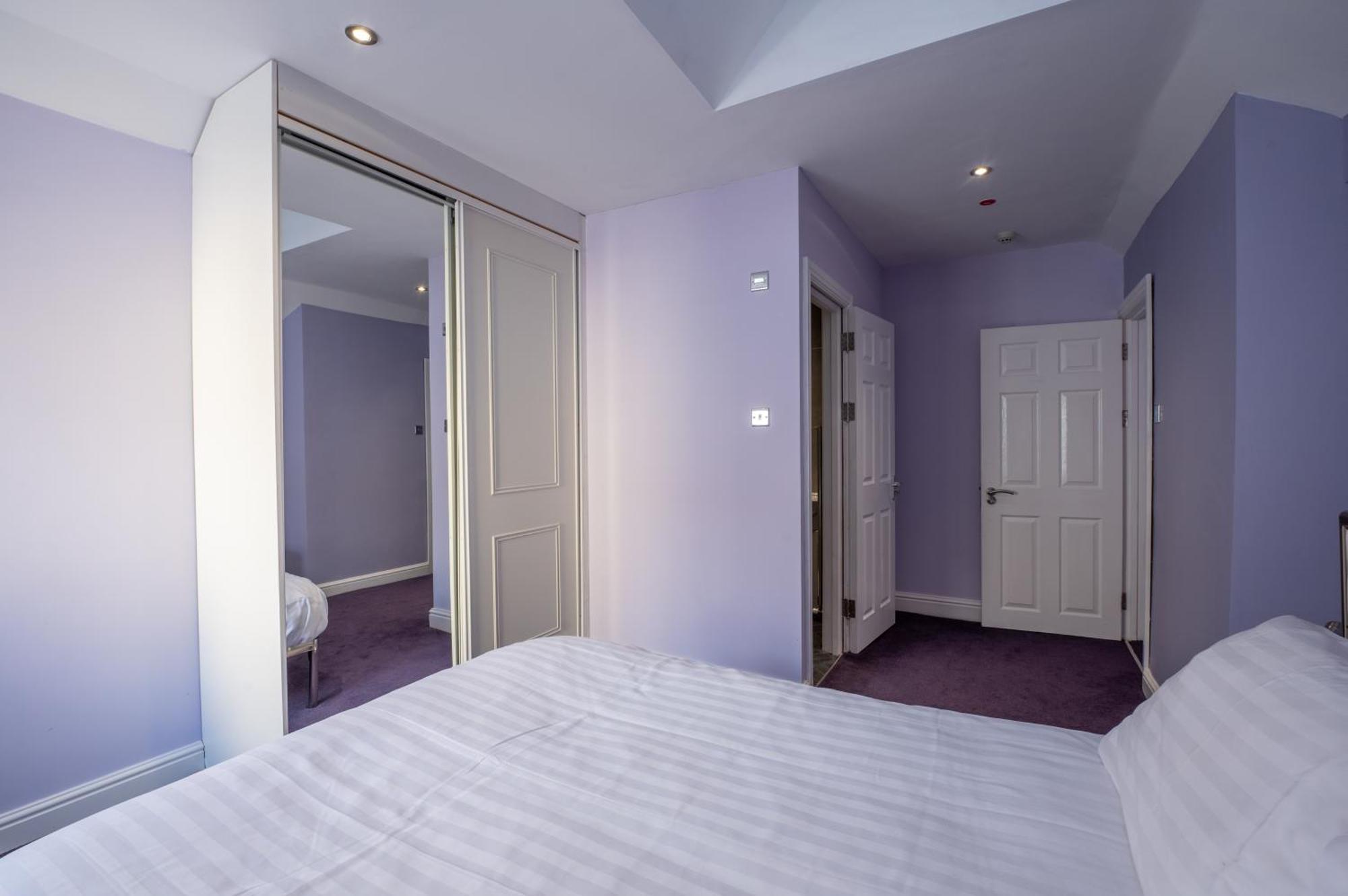 Tenby Town Centre Romantic Retreat Apartment For 2 Екстер'єр фото