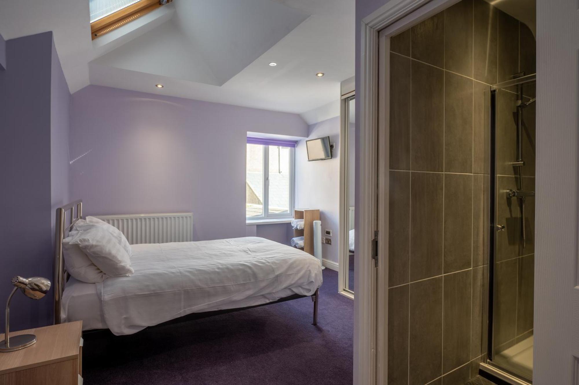 Tenby Town Centre Romantic Retreat Apartment For 2 Екстер'єр фото